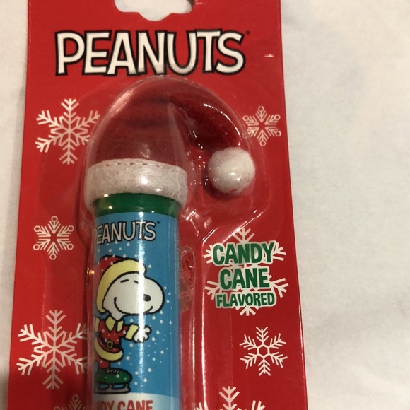 3pack Santa hat Elf on the Shelf, Snoopy & Frosty the snowman flavored lip balms - Picture 2 of 11